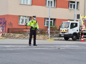VIDEO: Brněnské řidiče čeká očistec, varují policisté. Vytížené křižovatky budou bez semaforů