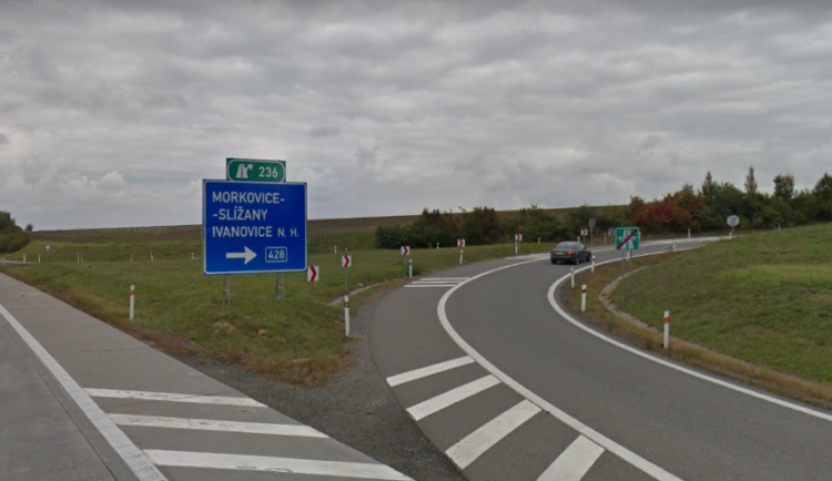 Kvůli opravě trhlin uzavře ŘSD exit dálnice D1 u Ivanovic na Hané