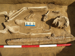 Archeologové našli v Heršpicích hroby s kostrami a šperky z pravěku