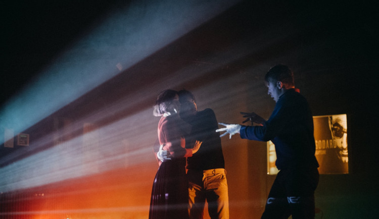 Všechnu moc imaginaci!, HaDivadlo