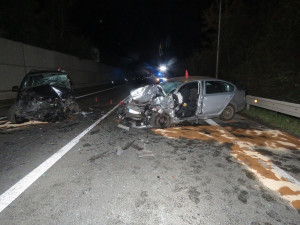 Opilá řidička vjela u Slavkova do protisměru a srazila se s protijedoucím autem