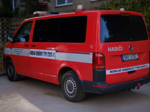 Hasiči z jižní Moravy vytvořili speciální odběrový tým, pomáhají s testováním na koronavirus