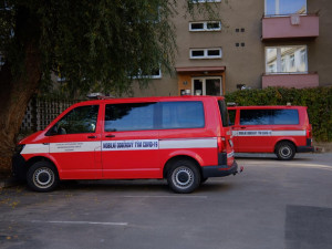 Hasiči z jižní Moravy vytvořili speciální odběrový tým, pomáhají s testováním na koronavirus
