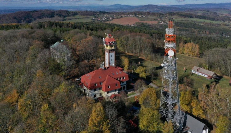 TIP NA VÝLET: Cesta z Lomnice do Nové Paky nabídne výhled na Český ráj i České středohoří