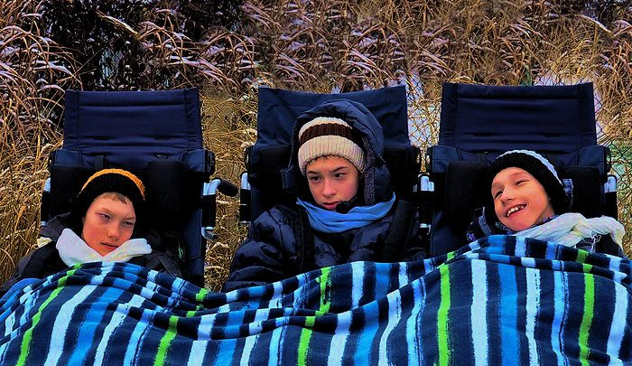 Brněnské basketbalistky chtějí pomoc třem statečným hochům