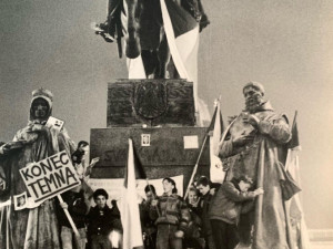 FOTOGALERIE: Nikdo nevěděl, jak to bude dál, říká účastník a autor fotek z listopadu 1989
