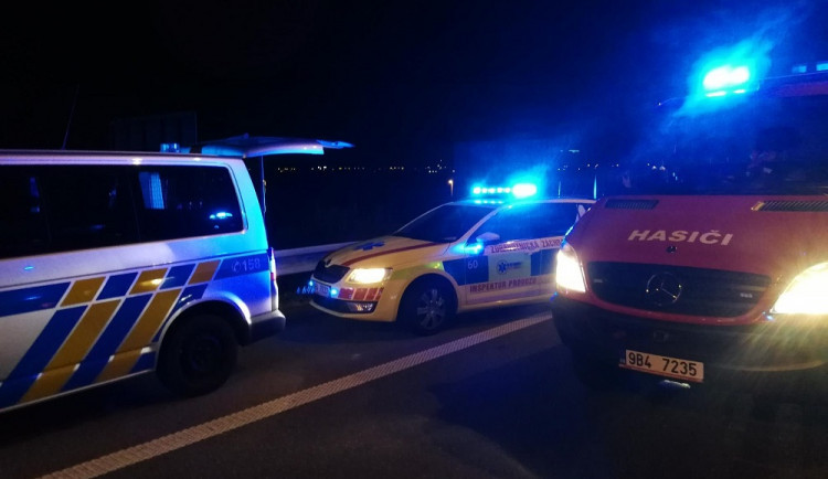 Opilý řidič nedokázal vyjet sjezdem z dálnice D1, nadýchal dvě a půl promile