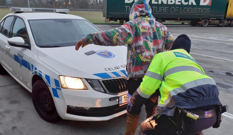 8F252B02-ABFA-4387-A951-8E4FF77F9429