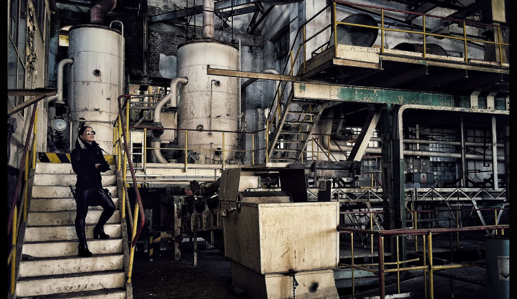 (NE)OBYČEJNÍ: Česká královna urbexu mapuje opuštěná sanatoria nebo nacistické vily