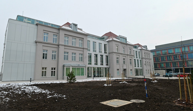 Masarykův onkologický ústav má zrekonstruovaný Bakešův pavilon