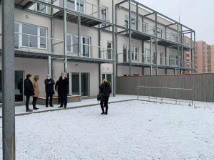 Brno ubytuje seniory ve školce. Musí mít rádi děti