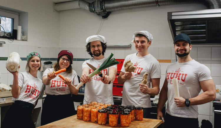 Gastropodniky táhnou za jeden provaz, pandemii využívají ke společné rekonstrukci nebo výrobě kimchi