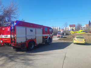 Tragická nehoda na Blanensku. Cyklista po střetu s autem na místě zemřel