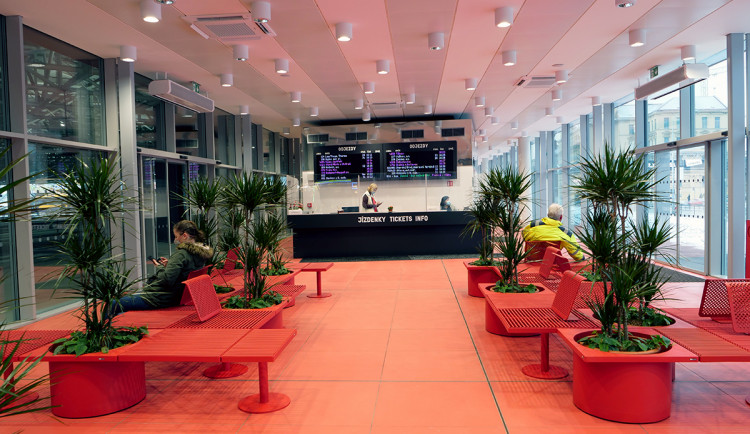 B1BC343F-BD1B-44E4-8AE7-A0687D7D9BC4