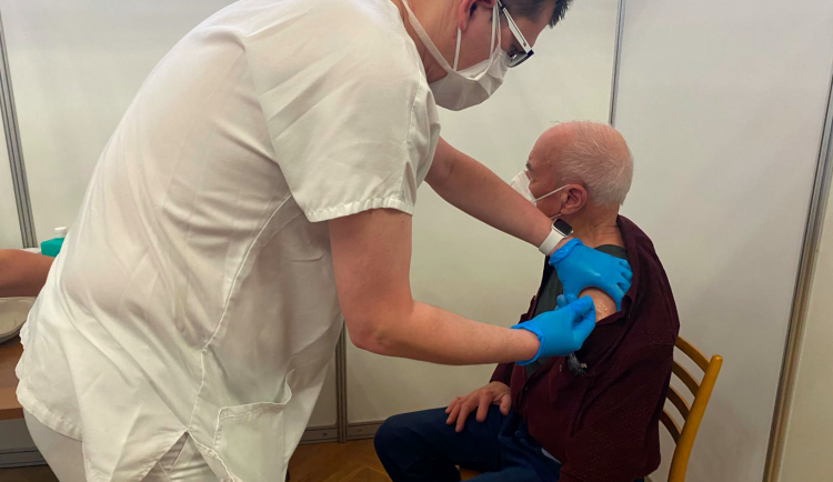 Očkování. Zdroj: FNUSA