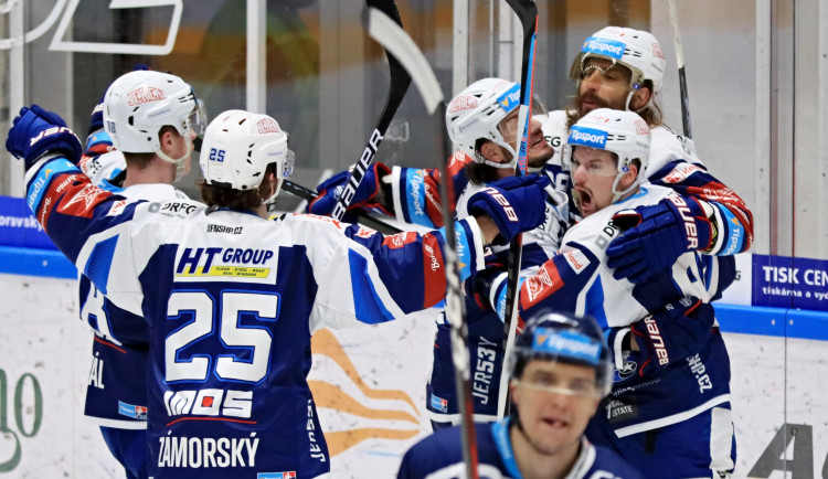 Kometa odvrátila konec sezony, prodloužení s Vítkovicemi rozhodl Zaťovič