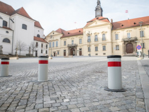 Brno modernizuje obálkovou metodu, nepotřebný majetek bude prodávat přes internet
