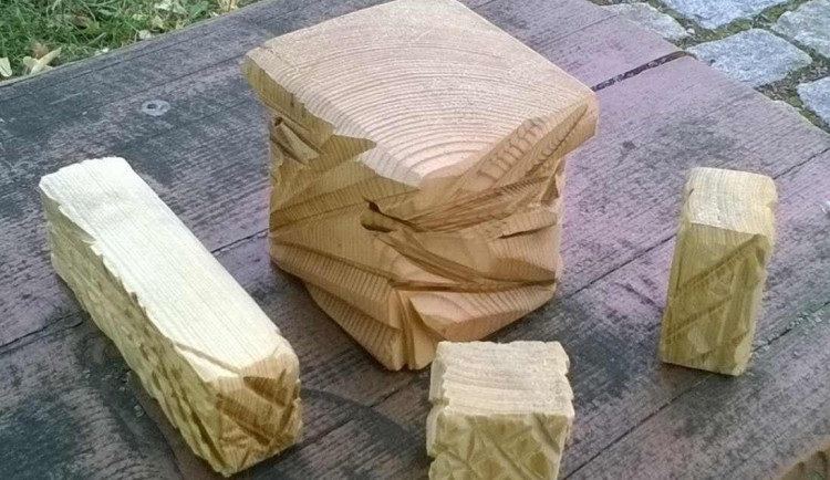 Obyvatelé Blanska budou moci ve městě od léta využívat nové lavičky