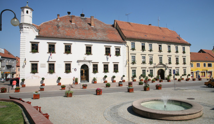 Ve Slavkově se otevírá nové odběrové centrum