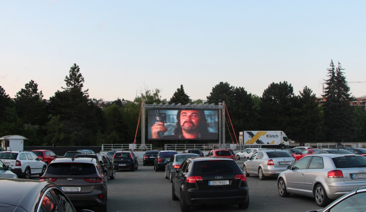 Za kulturou na Výstaviště. Autokino zve na novinky i filmovou klasiku
