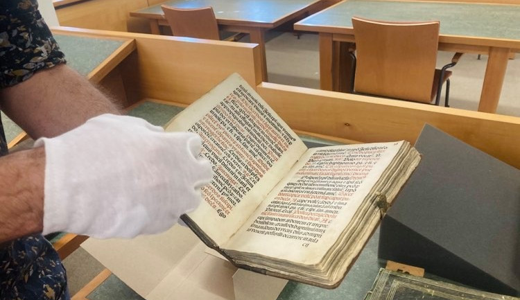 Brněnští knihovníci digitalizují unikátní historické rukopisy