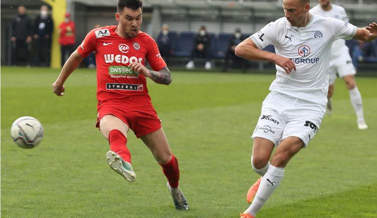 176392675_3968655189846776_4219986457534974858_n