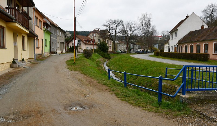 horni-palava-31169-1898_800