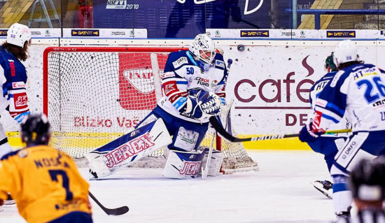 Kometa přišla o brankářskou jedničku, Vejmelka zkusí štěstí v Arizoně