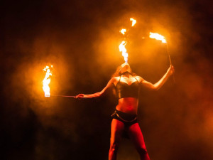 Unikátní brněnský Cabaret des Péches je už rok bez diváků. Nyní sbírá podporu na Hithit