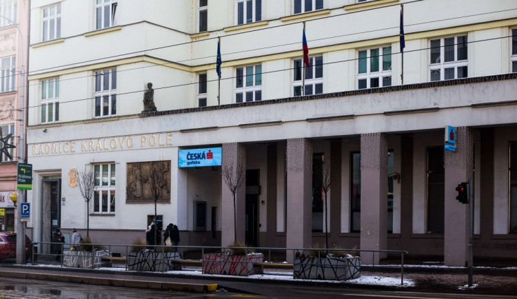 Piráti pálí do starostky Karin Karasové (ANO)