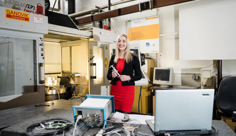 VUT_FSI_portret-Zuzana-Palatova_2021-03-09_Prokopius_001_1600