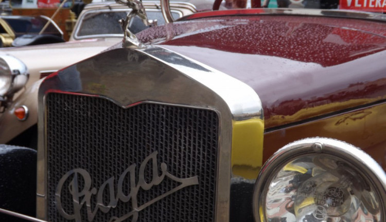 VÍKEND PODLE DRBNY: Kuličkiáda, výjezd veteránů na Ještěd i dětský den