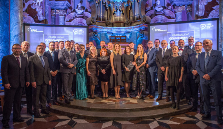 size4-16234012069277-207-sedm-duvodu-proc-nominovat-na-firmove-oscary