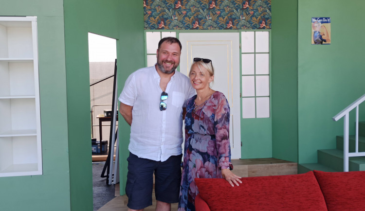 Petr Halberstadt a Veronika Žilková.