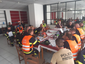 Likvidují doupě jihomoravských narkomanů, kvůli chemikáliím evakuovali okolí