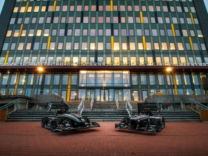 Brněnští studenti vyrobili elektrickou formuli, otestuje se na tuzemském závodě