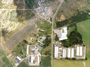 Hasičům v oblasti zasažené tornádem pomohlo mapování dronů a letounů