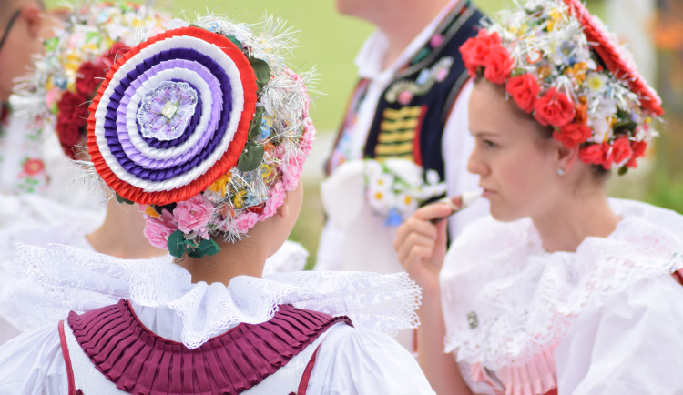 Popicemi se o víkendu nesly tóny dechovky