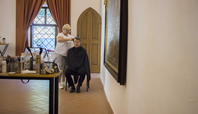 Otec genetiky Mendel se dostane do seriálu, natáčí se v Brně