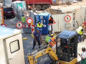 Na starém Brně se propadla silnice