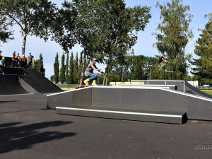 Lepší skatepark než v Brně. Blansko otevřelo opravené sportoviště