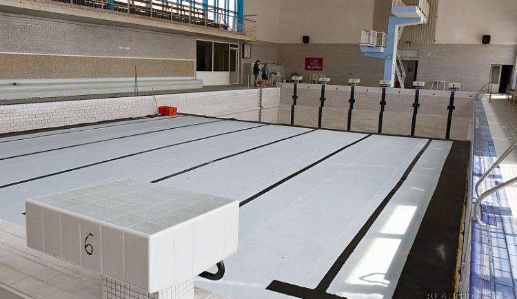 Starý bazén v Blansku