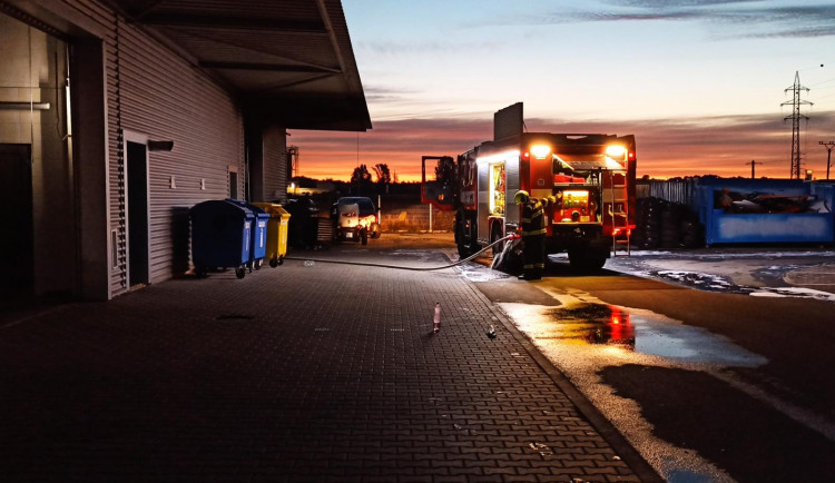 Areál, v němž hořelo.