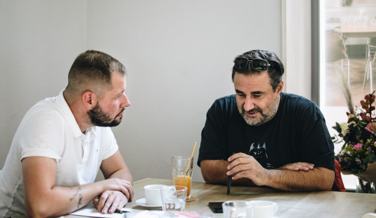 Novinář MIchael Daněk a Petros Michopulosov