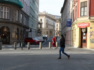 Pohled do ulice Solniční.