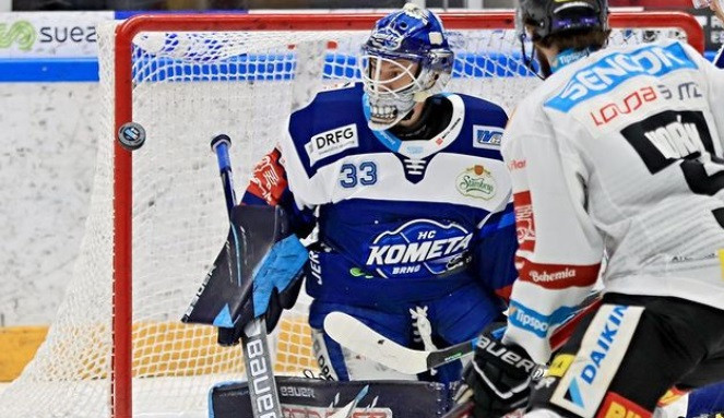 Utkání mezi Spartou a Kometou.