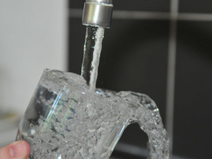 Vědci z Brna ví, jak zbavit vodu zbytků léčiv a antikoncepce