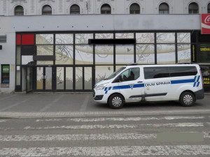 Celníci v Brně kontrolují nelegální herny