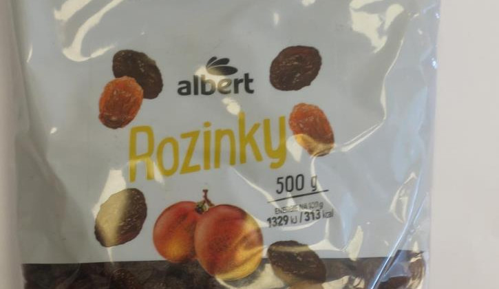 Nejezte rozinky z Alberta, radí potravináři. Obsahují ropný produkt