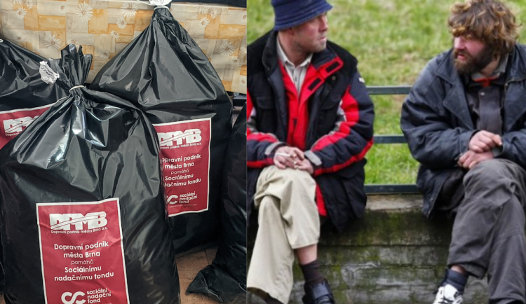 Dárek pro bezdomovce. Zdědí uniformy po brněnských šalinářích
